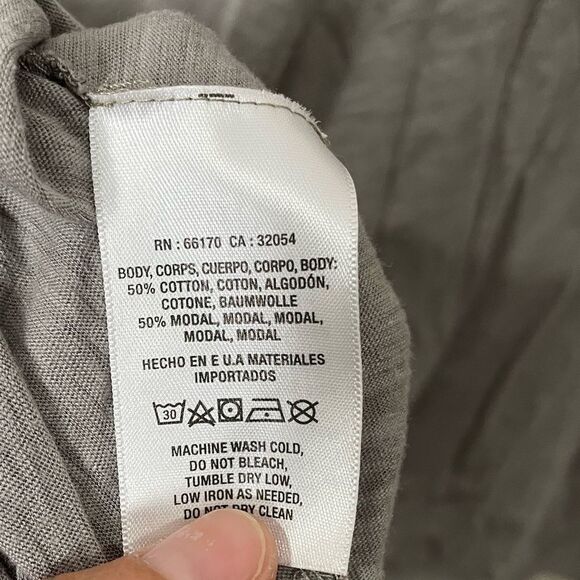 Anthropologie T.LA Grey Flowy Top - Picture 5 of 5